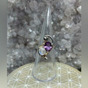 Elegant Amethyst & Rainbow Moonstone Ring 925